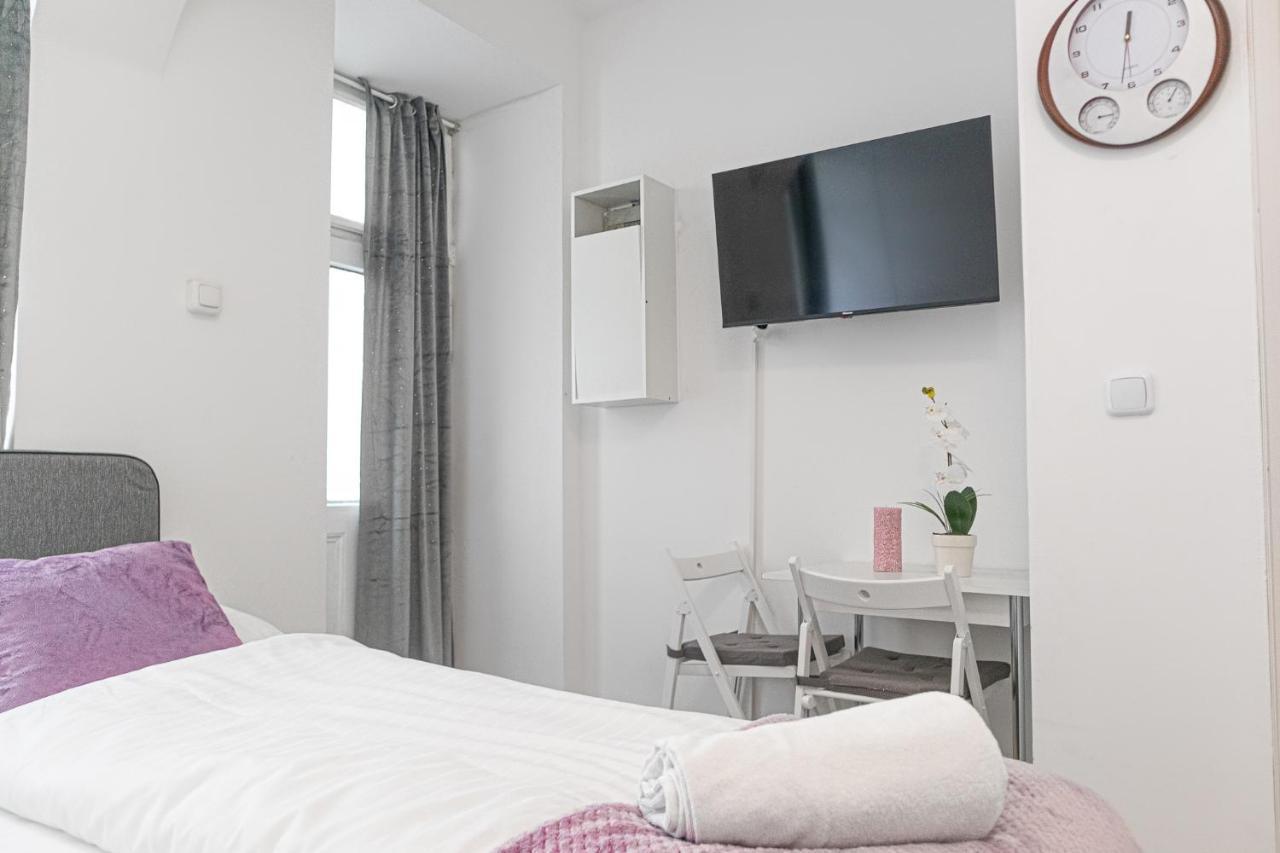 Cozy Room @ Hauptbahnhof - Well Situated & Central Відень Екстер'єр фото