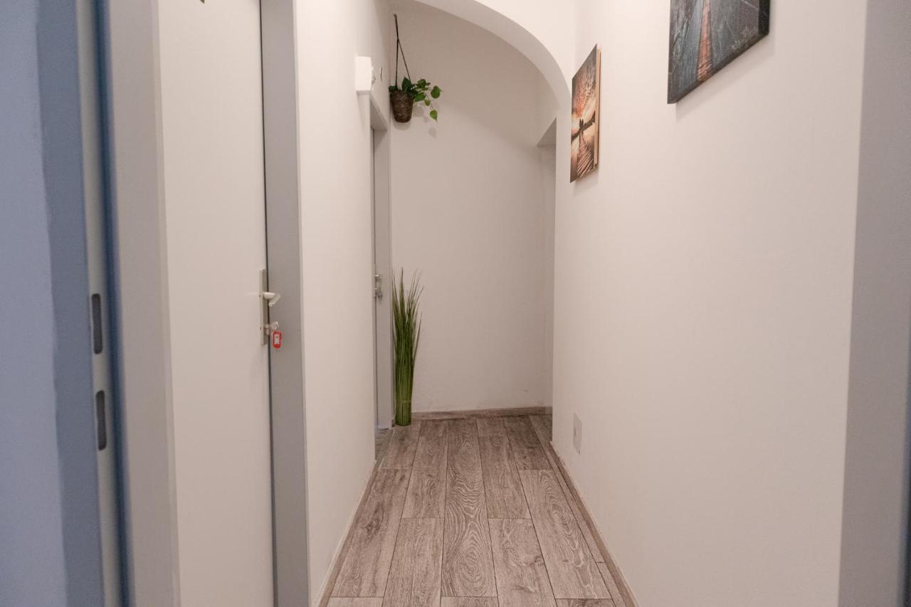 Cozy Room @ Hauptbahnhof - Well Situated & Central Відень Екстер'єр фото